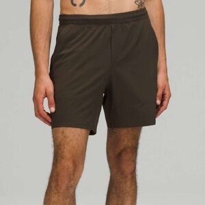 NWOT Lululemon athletica Dark Olive Pace Breaker Linerless Shorts SZ Medium